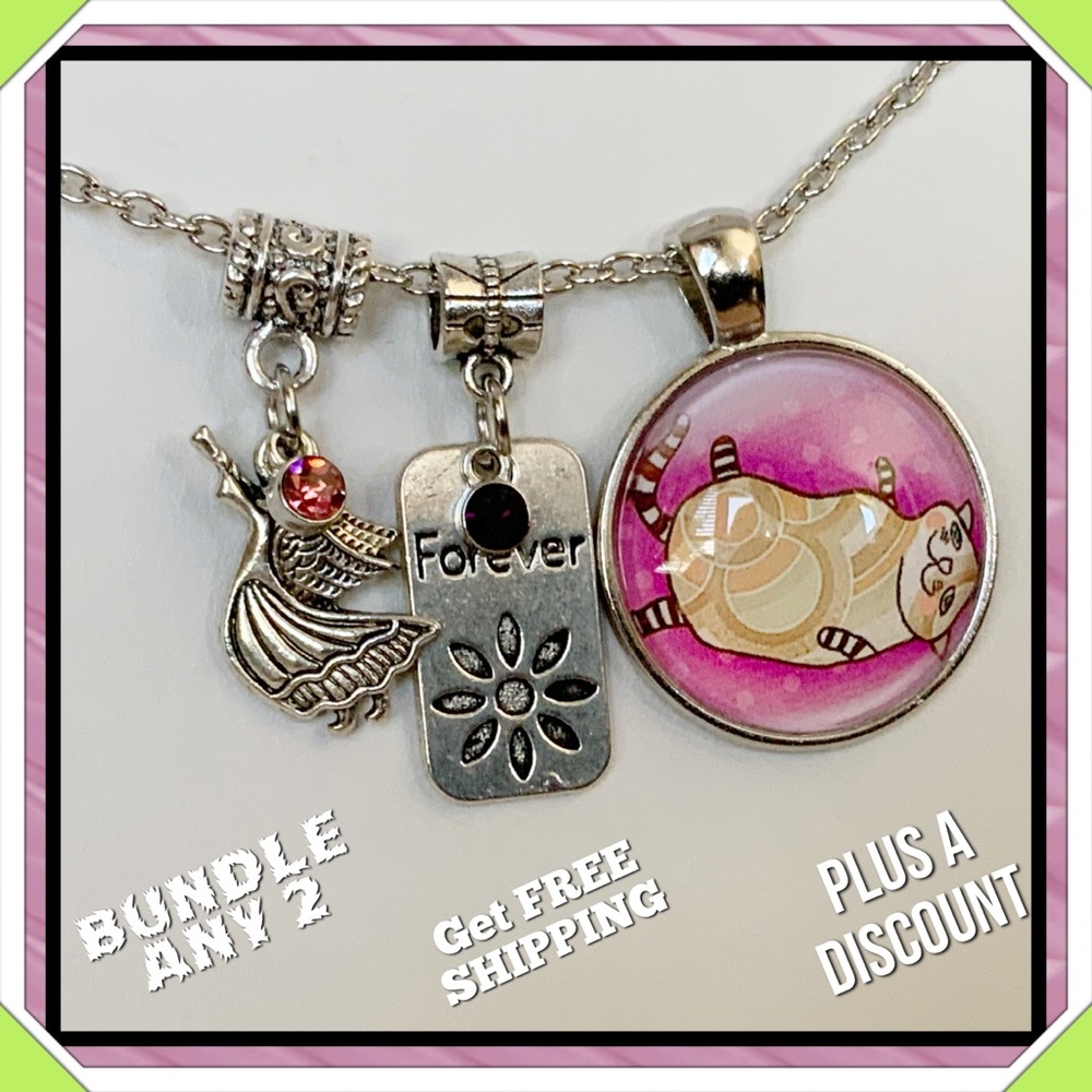 🆕✅ CABOCHON CHAIN NECKLACE WITH THREE CHAR…